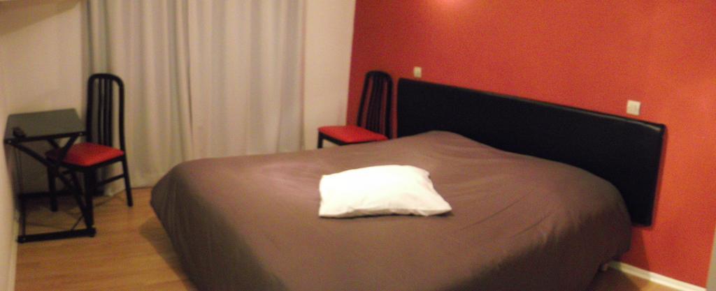 Le Clos Fleuri Bourg-de-Thizy Ngoại thất bức ảnh